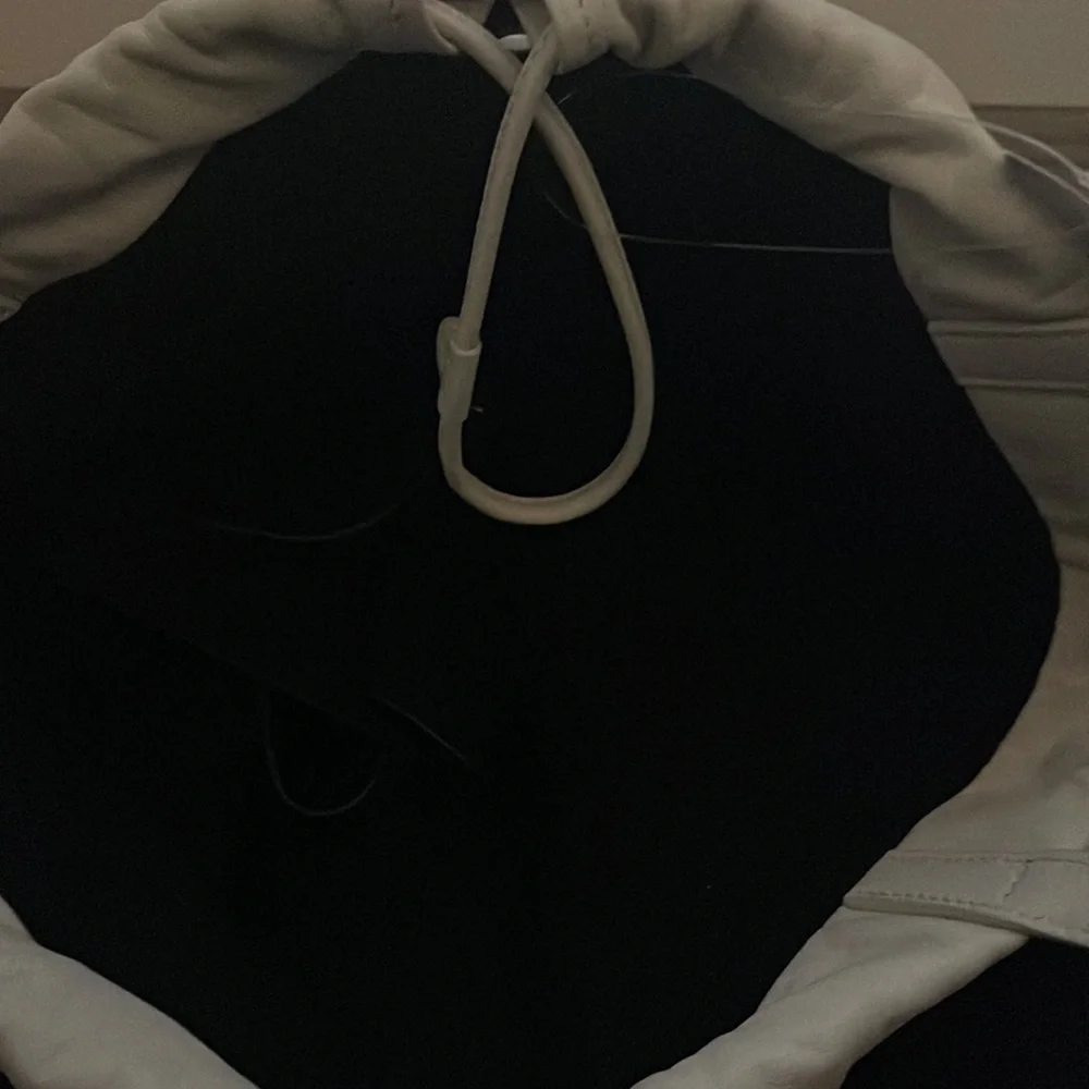 YSL authentic lamb skin bag. Card of authenticity. - Picture 7 of 17